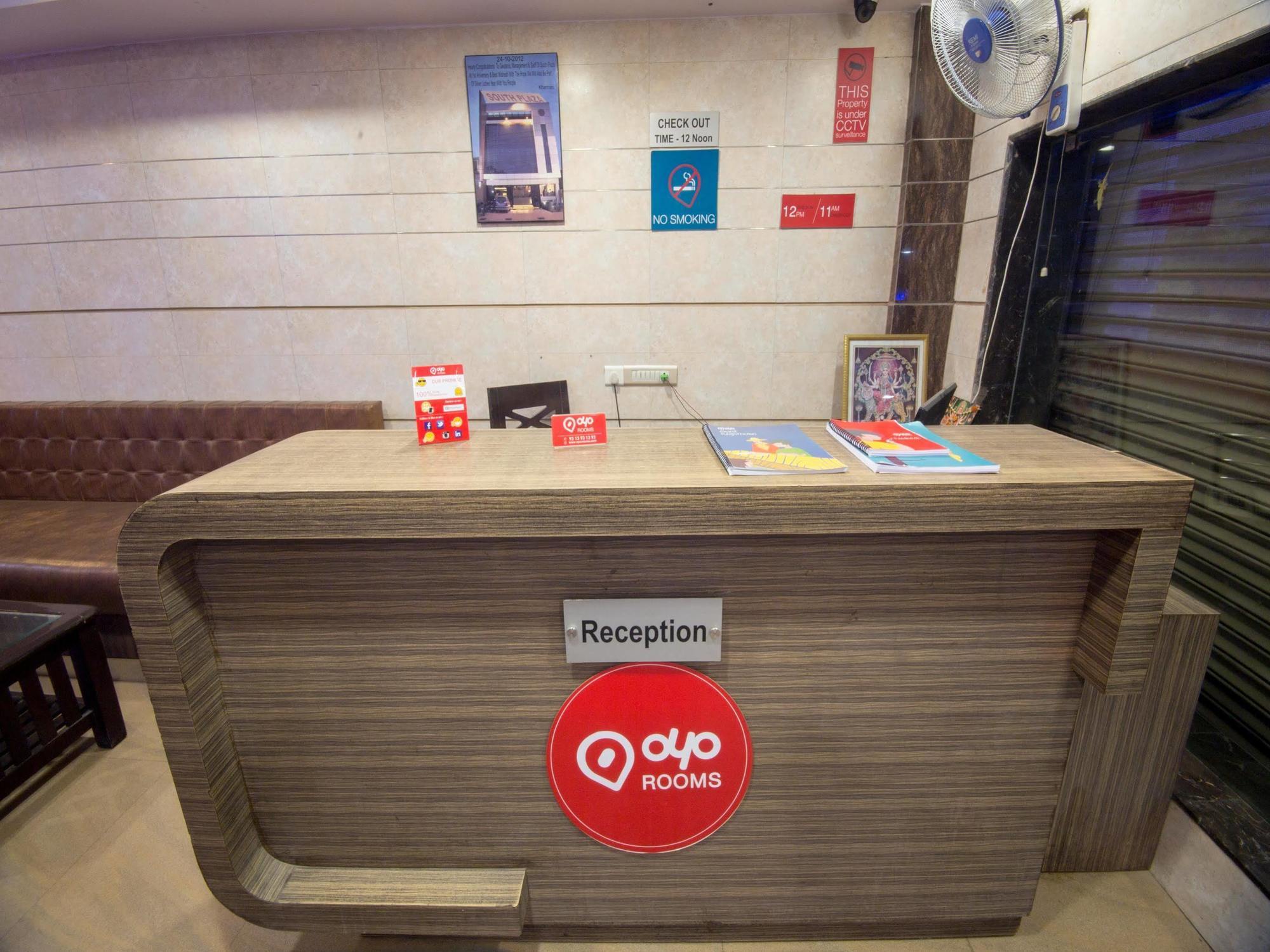 Oyo 1524 Hotel Vaani Continental Kanpur Dış mekan fotoğraf