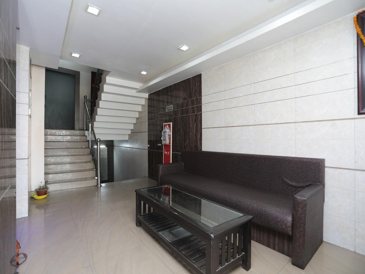 Oyo 1524 Hotel Vaani Continental Kanpur Dış mekan fotoğraf